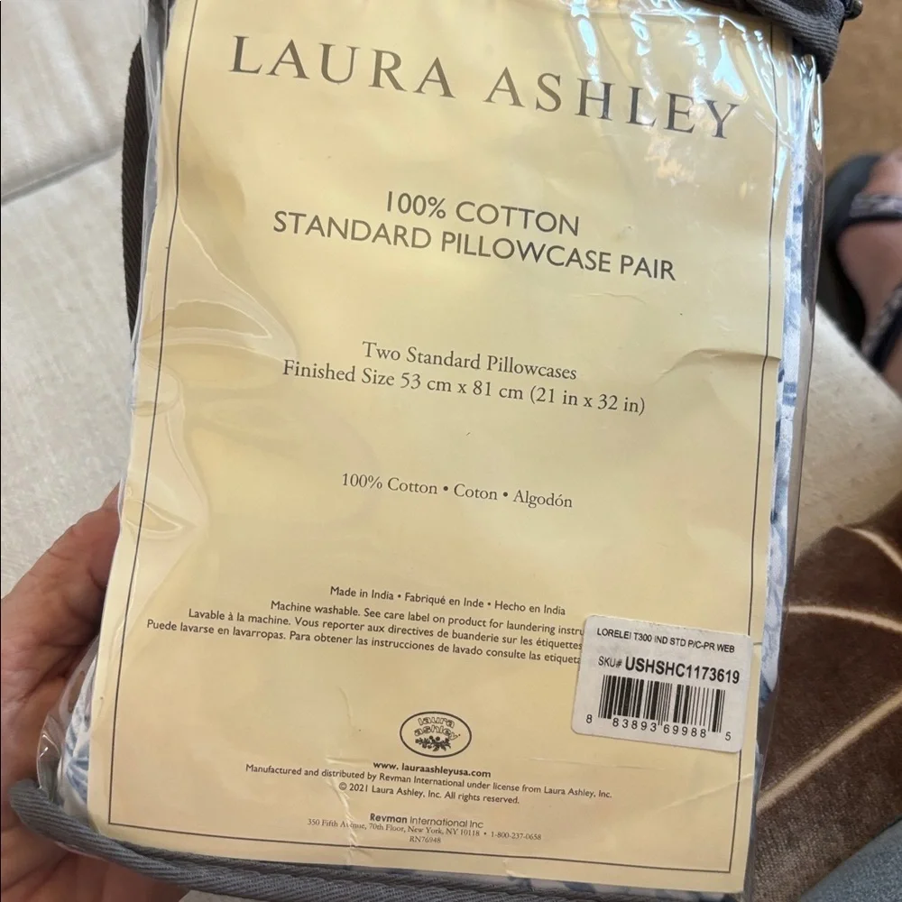Laura Ashley Lorelei Blue Cotton Sateen Pillowcases Set 2 Standard Floral NIB